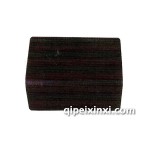 解放奥威保险杠支架