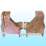 300桥反作用杆下支架底盘