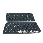 解放J6新款脚踏板