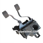 开瑞离合器踏板