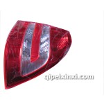 全球鹰自由舰尾灯 全球鹰自由舰尾灯