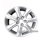 一汽大众丰田新皇冠17寸原