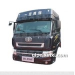 新大威10款高顶驾驶室