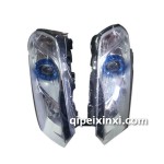 众泰t600疝气大灯