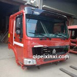 老款豪沃驾驶室配件