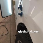 汽車吸坑