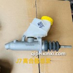 J7离合器总泵