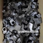 04506516曲轴传感器支架