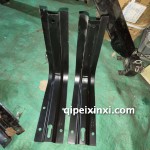 小解放485油箱托架