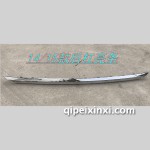 730 1415款后保险杠亮条