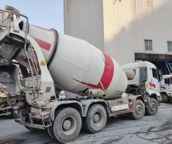 沈阳胜驰宏泰搅拌车配件批发 - 