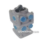 乘龍總泵
