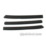 東風(fēng)天龍保險杠上裝飾條