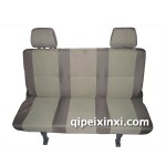 五菱榮光后排座椅