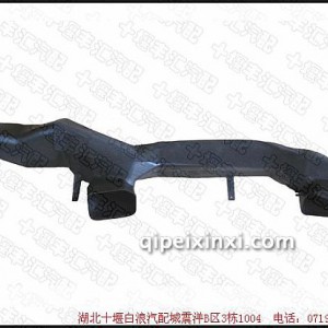 8102030-C0100上出风管 司机侧