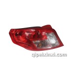 吉利帝豪尾燈（兩廂）