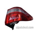 長安金牛星后尾燈