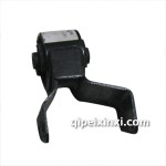 五菱之光變速箱吊架