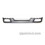 北方奔馳V3副保險(xiǎn)杠