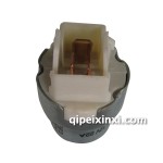 新林三插圆型12V喇叭继电