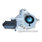 Q5升降器電機(jī)