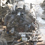 路虎4.2發(fā)動(dòng)機(jī)拆車(chē)件