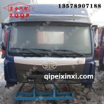 高頂悍威駕駛室