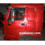 重汽中長豪沃紅色駕駛室