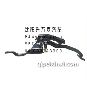 一汽哈轻小解放离合器踏板总成