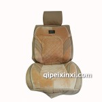 仿毛和PU品米色坐墊