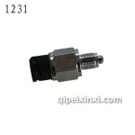 倒車開關8880315-1231