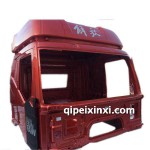 解放J6駕駛室殼紅