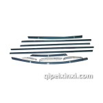 嘉年华二厢前车窗饰条