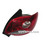 东风标致207两厢尾灯