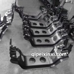 J6發動機后懸置梁