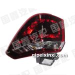 CX70右尾灯