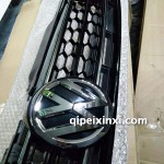 新速腾中网-GLI-蜂窝中网