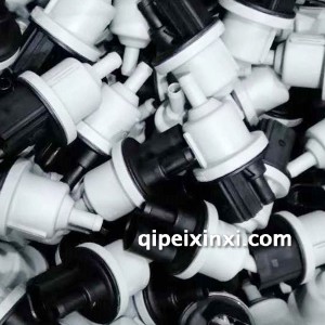 碳罐控制阀（新桑塔纳、新捷达。新速腾。新迈腾。新宝来，高尔夫、）