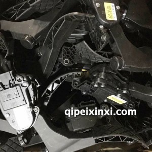 油门踏板(捷达,宝来,朗逸。保罗。超人) 油门踏板(捷达,宝来,朗逸。保罗。超人)