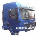 新M3000駕駛室
