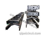 重汽斯太尔王 车架大梁