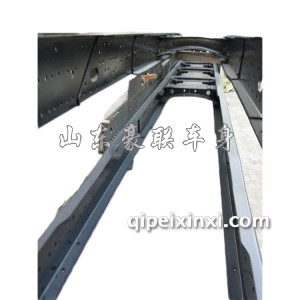 杉德卡车架横梁 重汽车架总成 车架副梁 车架飞机梁 图片 杉德卡车架横梁 重汽车架总成 车架副梁 车架飞机梁 图片