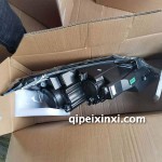 海马M5原厂大灯