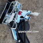 金杯小海狮前门锁体总成