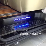 豐田威爾法黑鈦帶燈迎賓踏板