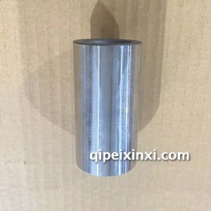 D07发动机配件系列，活塞销D07C4.2.5-4 物料号13487509