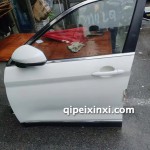 X5左前門