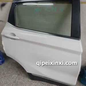 汉腾X5右后门
