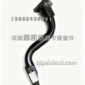 J6P500左脚踏板前支架5103325-91W J6P500左脚踏板前支架5103325-91W
