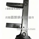 J6L右一级脚踏板支架5103060-33S/B